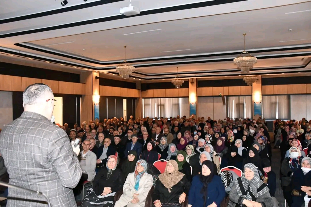 Kütahya'da hacı adayları için seminerler başladı 