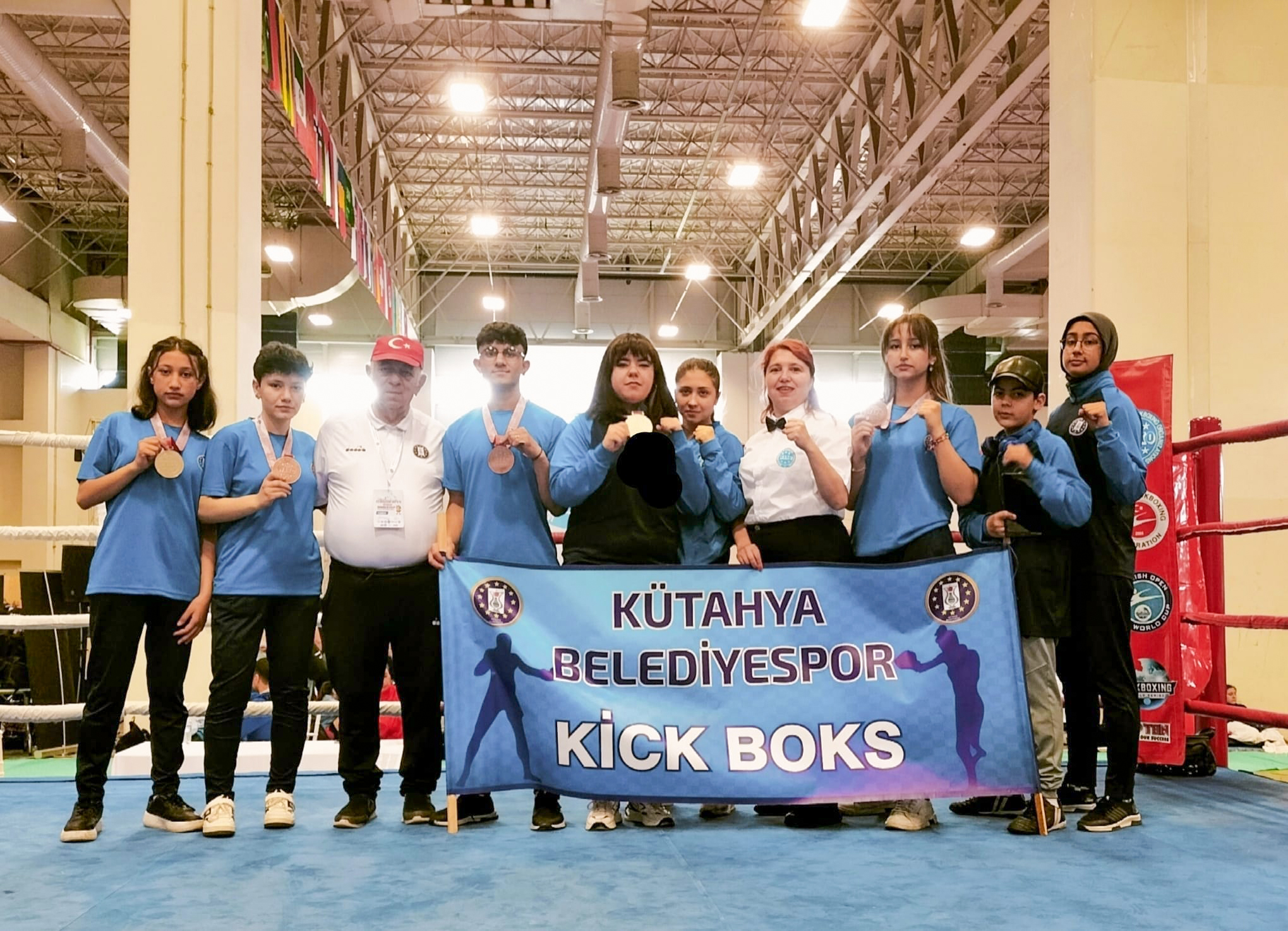 Kütahya’ya WAKO Kick Boks Dünya Kupasından 5 Madalya