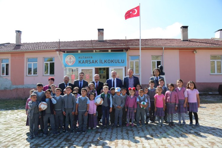 Vali Dr. Ömer Toraman’dan Köy İlkokullarına ziyaret