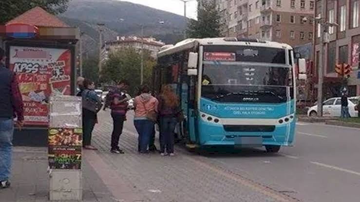 Ücretsiz binişler için Halk Otobüslerine gelir desteği ödemesi yapılıyor