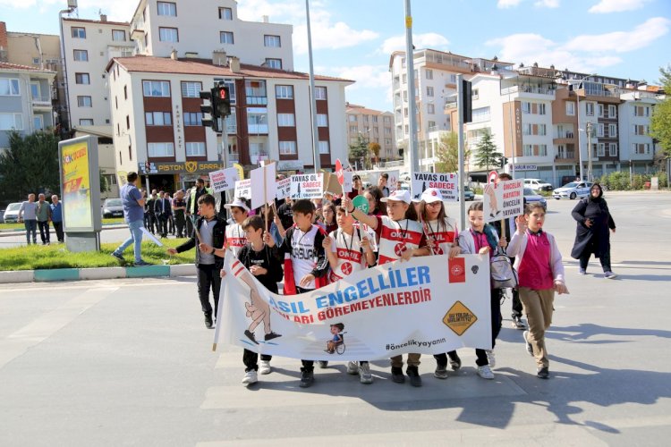 Kütahya’da 68 Noktada Yaya Geçidi Nöbeti Tutuldu