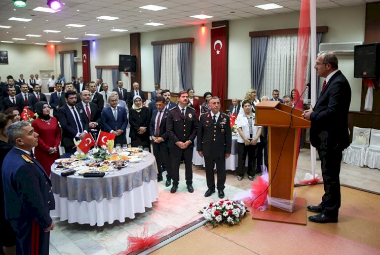 KÜTAHYA PROTOKOLÜ CUMHURİYET BAYRAMI KABUL TÖRENİNDE BULUŞTU