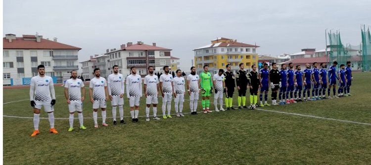 Belediye Kütahyaspor, Beyoğlu Yeniçarşıspor ile berabere kaldı