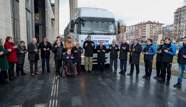 KÜTAHYA'DAN ELAZIĞ'A YARDIM TIRI YOLA ÇIKTI