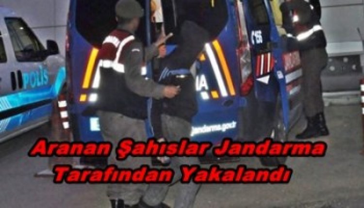 Jandarma aranan 39 şahsı yakaladı