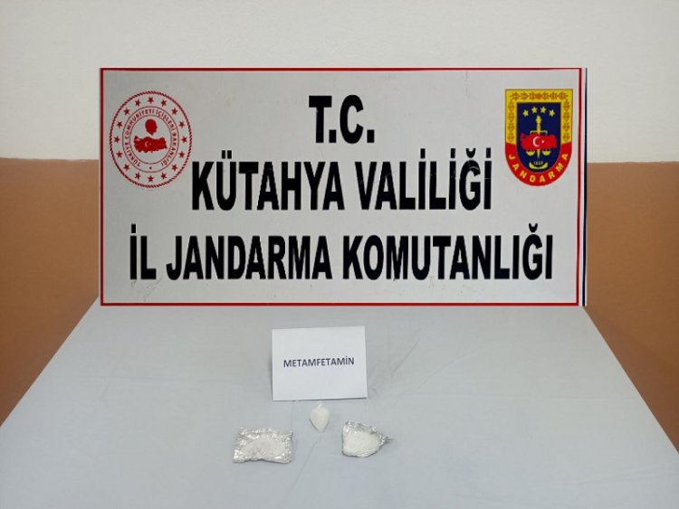 Jandarmadan uyuşturucu operasyonu ; 4 gözaltı