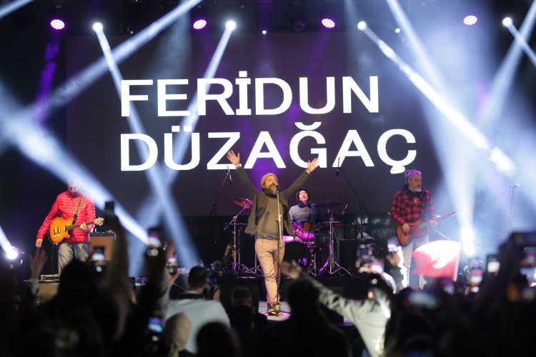 19 MAYIS’A YAKIŞAN KONSER