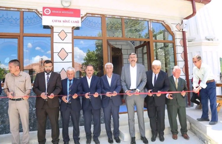 Çatak Köyü Cami ibadete açıldı