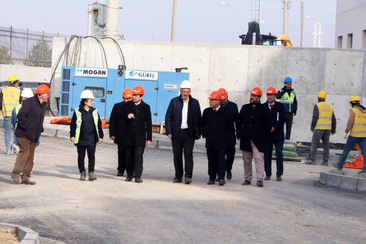 Şehir Hastanesi inşaatında yoğun çalışma